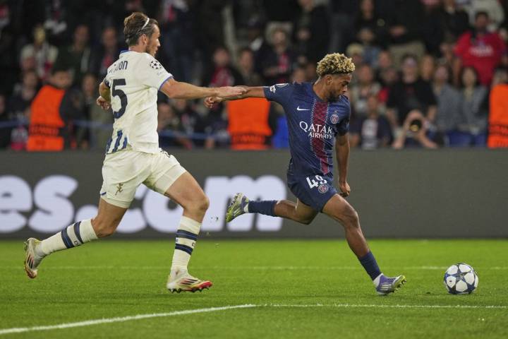 PSG teenager Mbaye takes a high school exam before joining teammates for a league game in Marseille