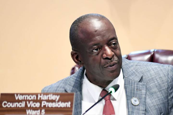 ‘A really good guess’: Jackson city officials, lacking confidence in the numbers, pass $337 million budget
