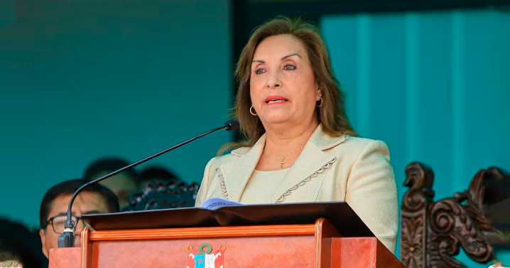 Dina Boluarte afirma ante la ONU que en Perú murieron “2 millones” por COVID