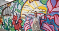 Jóvenes pintan murales para recuperar espacios públicos de la Zona Norte