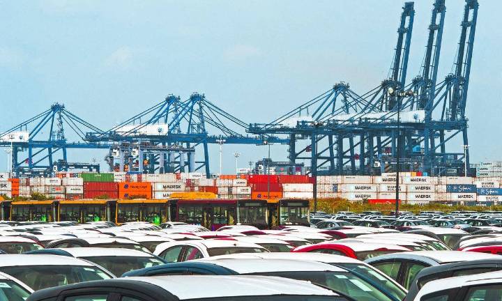 Aumentan 3.7% exportaciones en agosto; representa el mayor avance en 10 meses