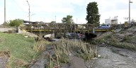 A seis meses del temporal en Bahía Blanca, comenzó la reconstrucción de los puentes destruidos por la inundación