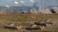 Simulacros nucleares, misiles hipersónicos... Rusia y Bielorrusia inician las maniobras Zapad 2025 cerca de la frontera de la OTAN