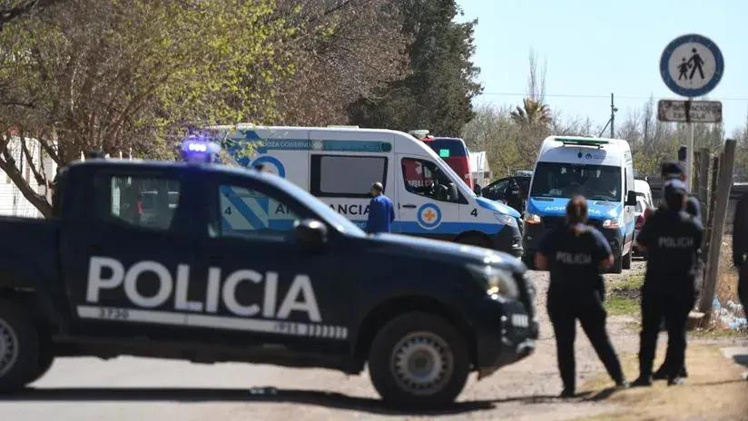 ¿Qué pasó en Mendoza?: lo que se sabe del caso de la escolar que disparó y se atrincheró en un colegio del interior de Argentina