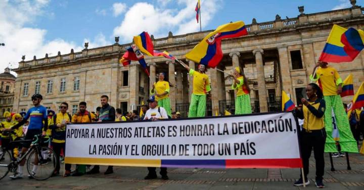 Deportistas protestaron por recorte del presupuesto, pero el gobierno Petro sigue sin dar respuestas