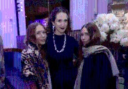 Mary-Kate & Ashley Olsen Through The Years: Then & Now Photos – Hollywood Life
