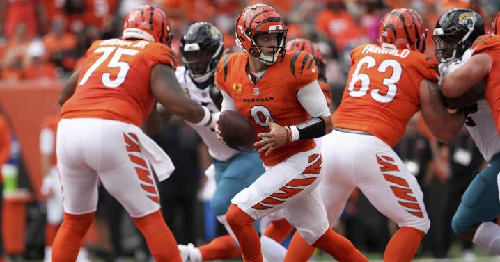 Why does Joe Burrow keep getting hurt? A look at the Bengals offensive line, Zac Taylor's scheme