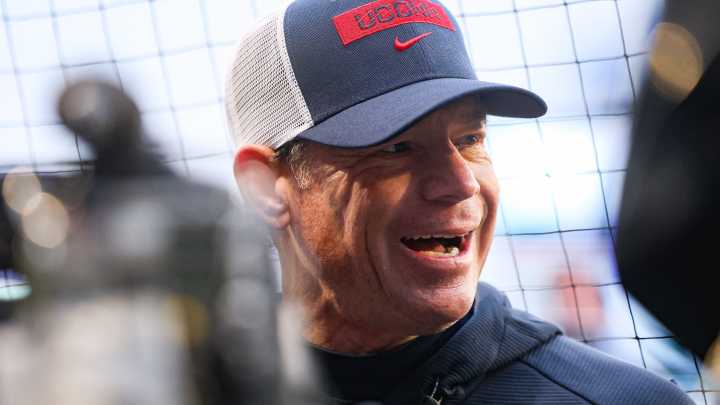 Blue Hens a tough foe for UConn, Huskies coach Jim Mora says