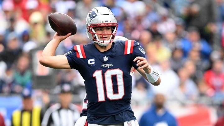 Patriots vs. Bills odds picks, predictions for Sunday Night Football