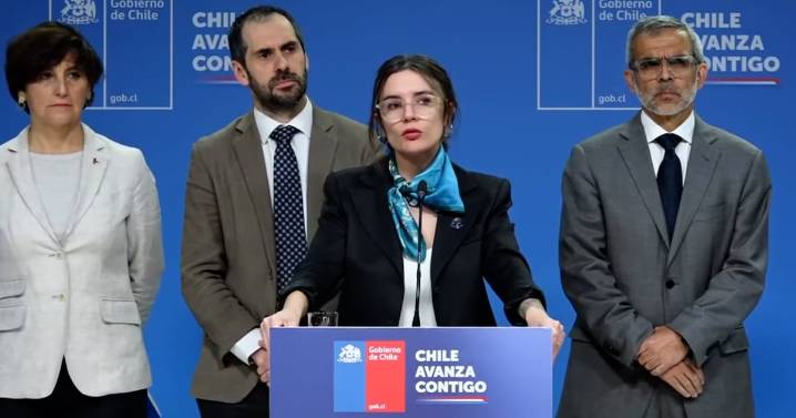 Acusación de bots: Gobierno afirma que “por lo pronto” no hay “sobre la mesa ninguna acción judicial”