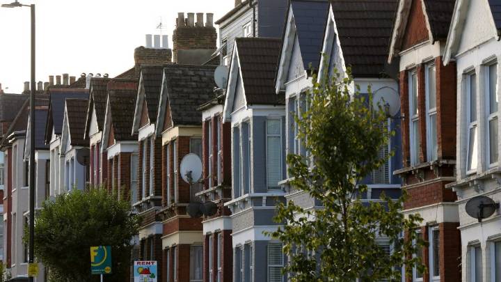 The housing market is in a slump. Here’s what Reeves could do to end it
