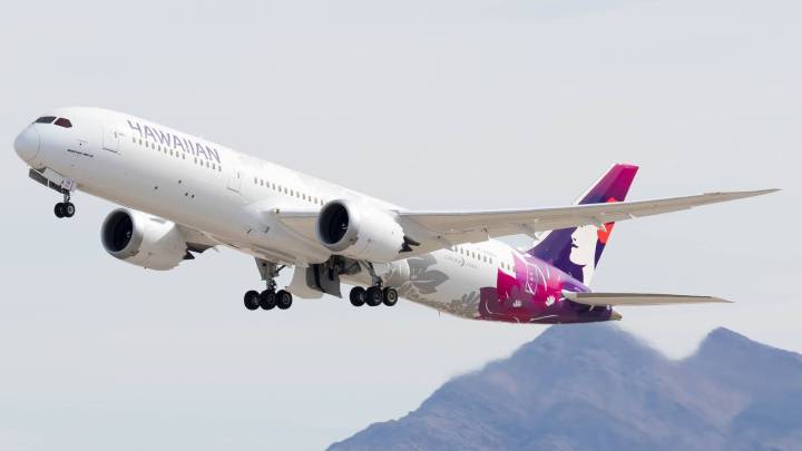 Hawaiian Airlines Converts 5 Boeing 787-9 Orders To Larger 787