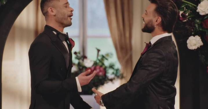 MAFS UK star shares unseen moment from wedding day as fans left 'sobbing'