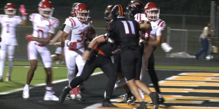 Groesbeck holds off Centerville