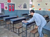 Schools to remain closed in Karachi today