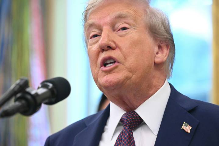Trump rechaza rumores sobre su salud como «noticias falsas»