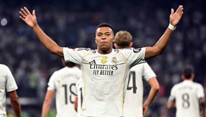 Mbappé salva al Real Madrid: victoria ajustada por 2-1 frente al Marsella en el Bernabéu