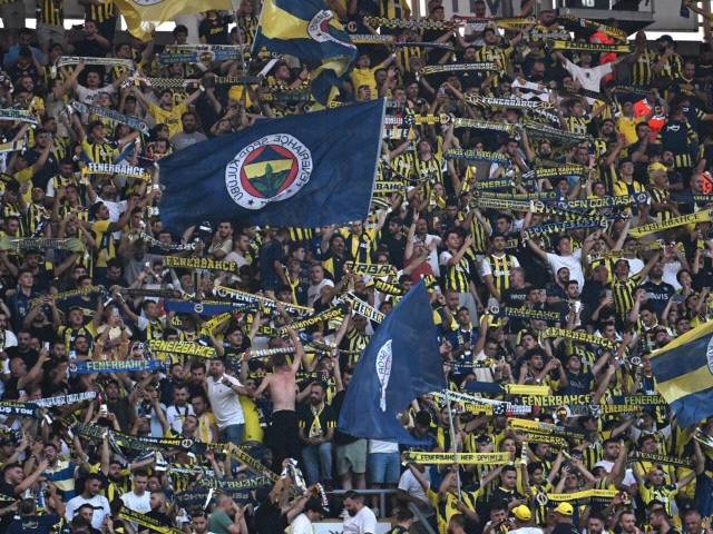 Tedesco replaces Mourinho as Fenerbahce coach