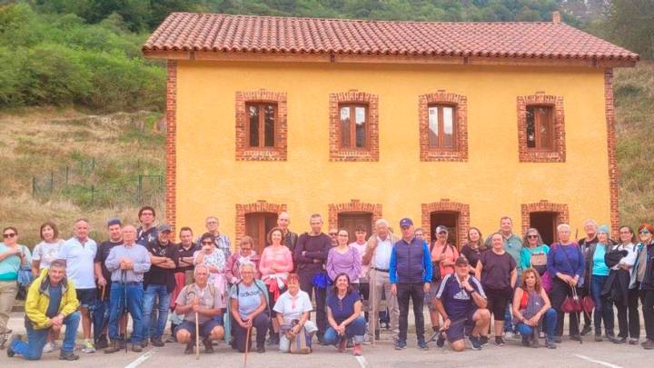 Riosa da lustre a las minas de Texeo: el viaje a un paraje que ya se explotaba en la prehistoria