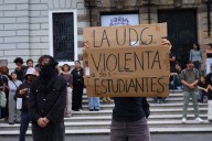 Estudiantes planean tomar centros; UdeG condena violencia