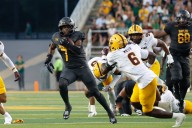 Deadspin | Jesus Gomez's last-second FG lifts Arizona State over Baylor