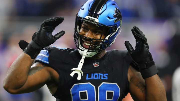 Za'Darius Smith: Eagles sign DE after not sacking Cowboys Dak Prescott