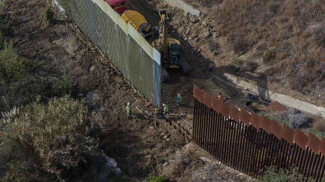 EU intensifica seguridad en frontera con México