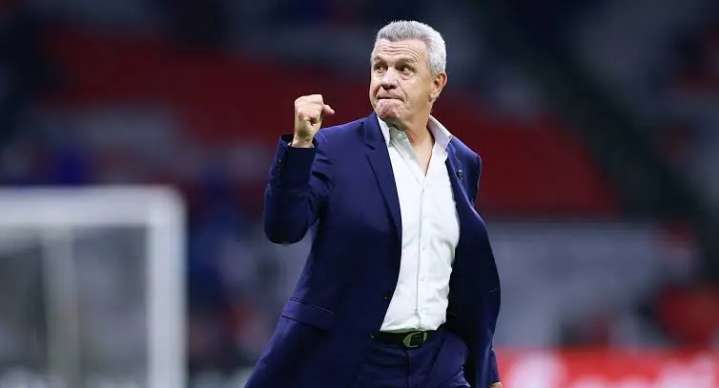 Javier Aguirre pide más riesgo en ataque para México