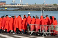 Rescatan a 50 inmigrantes a casi 100 kilómetros de Lanzarote