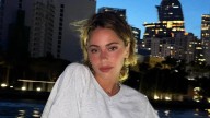 Tini Stoessel compartió sus últimos looks en redes y sus seguidores reaccionaron: “No sos real”