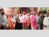 Raja Warring pays obeisance at Shri Durga Mata Mandir during Navratri [ FULL VIEW ]