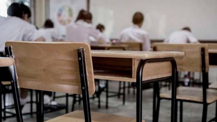 El gobierno de Santa Fe otorgó por decreto aumento salarial a los docentes