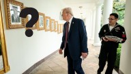 Trump dijo que reemplazará un retrato de Joe Biden y nadie puede creer por lo que lo cambiará