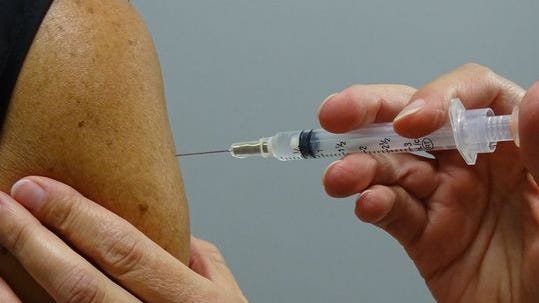 Florida school vaccine mandate could end soon. What are NY’s rules?