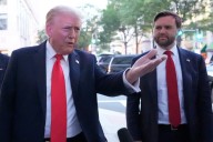 Trump dines at a restaurant near the White House to promote his DC crime crackdown
