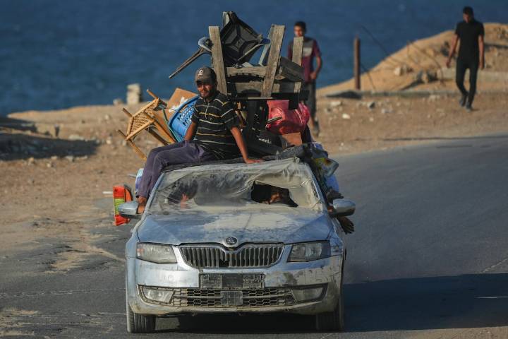 Última hora del conflicto en Oriente Próximo | Israel pide a los habitantes de Ciudad de Gaza que se trasladen a una nueva “zona humanitaria” en Jan Yunis
