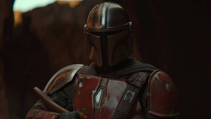 The Mandalorian's Helmet Rule Mistake: A Major Change to Star Wars Lore