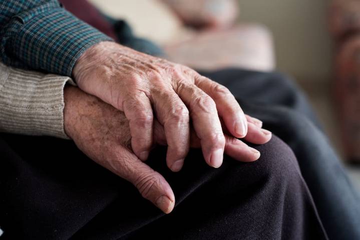 "Hay esperanza". Una investigación argentina presentó un dato alentador para los pacientes con Alzheimer