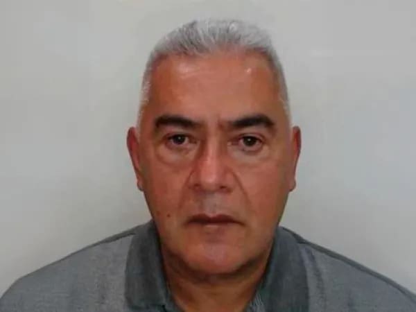 Fiscalía pide a Interpol mantener vigente circular roja contra ‘Papa Pitufo’ en 190 países