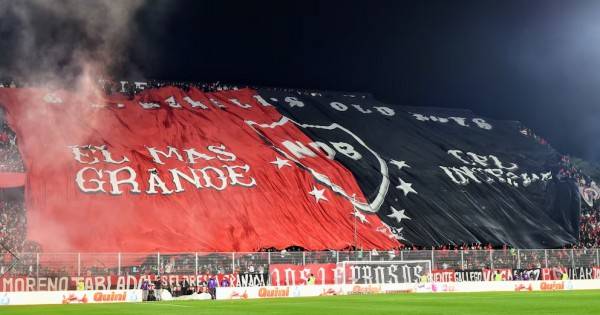 La FIFA inhibió a Newell's, que no podrá sumar refuerzos por un año y medio