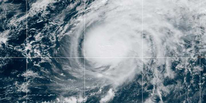 Hurricane Gabrielle to slam Azores with destructive waves, dangerous storm surge
