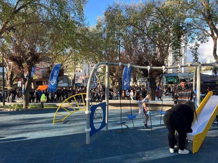 Viña del Mar renueva Plaza Forestal: inversión histórica cambia la cara del barrio