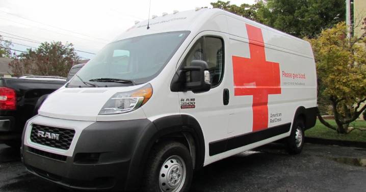 Make a plan to give blood or platelets with the Red Cross this fall