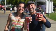 Desde México al Vive Latino: "Aquí es más familiar, en México ya es más masivo y es más difícil ir con niños"