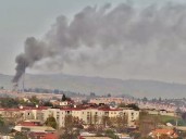 Incendio de proporciones afectó a bodega de una empresa constructora en Villa Alemana