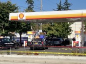 Police shoot and injure armed suspect in Southeast Portland