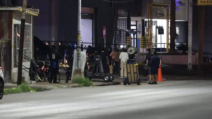 ¡Es cine! Cierran la avenida Zarco por filmación de película producida por Netflix
