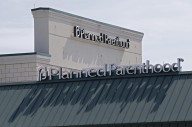 Tribunal de EEUU permite a Trump cortar fondos de Medicaid a Planned Parenthood