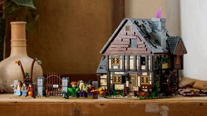 Best Halloween-themed Lego sets to pick up for October