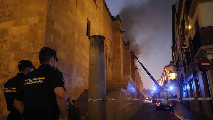 El informe policial confirma que el incendio de la Mezquita-Catedral fue accidental y se originó en la barredora